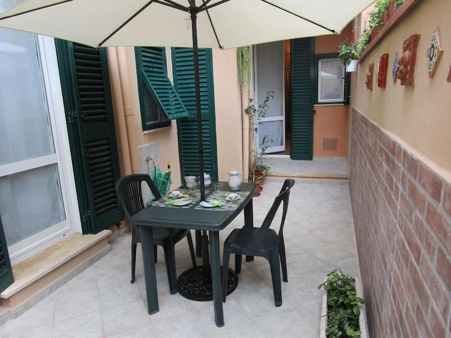 Ferienwohnung Il Piccolo Eden - Private Garden Livorno Exterior foto