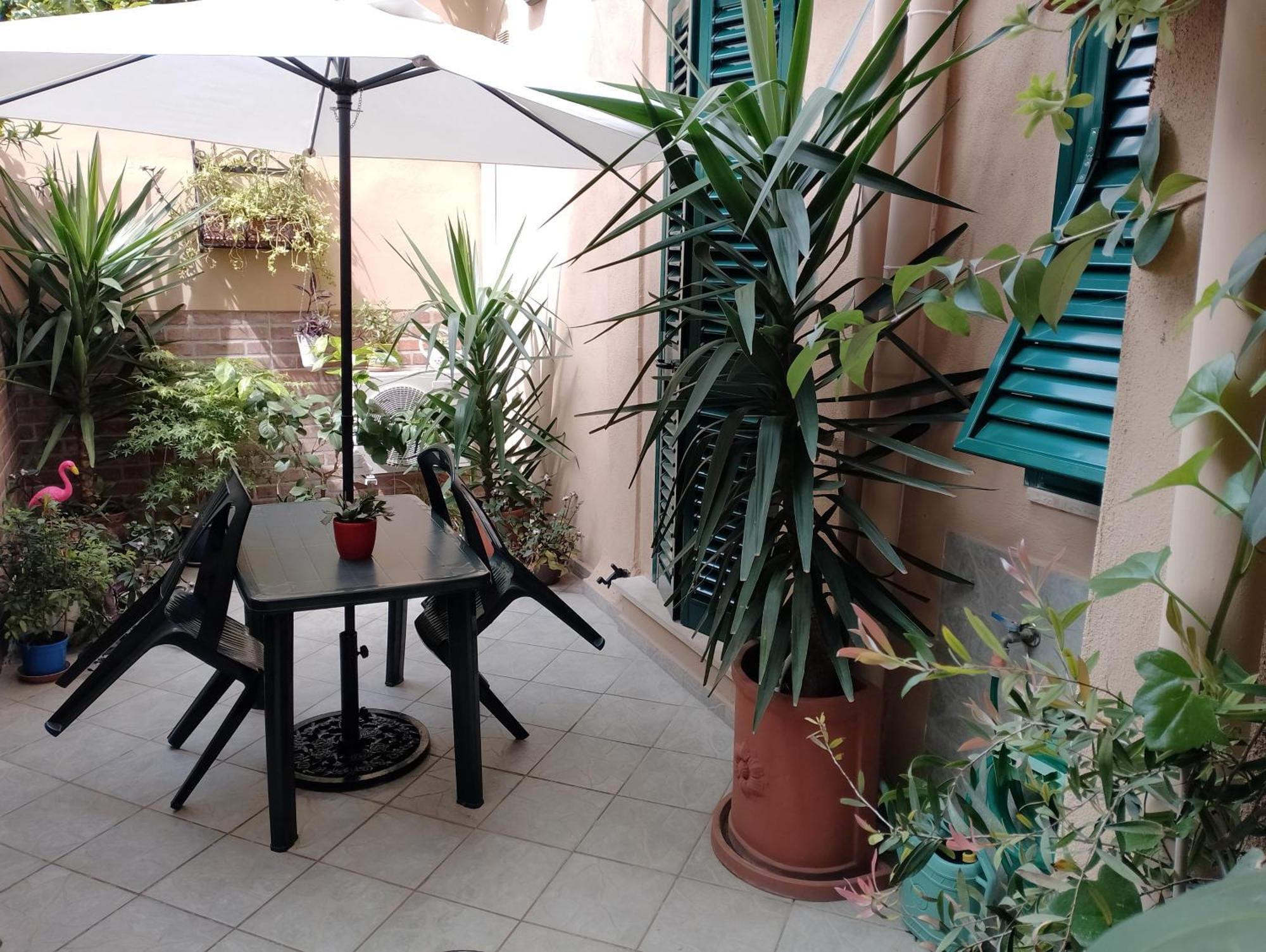 Ferienwohnung Il Piccolo Eden - Private Garden Livorno Exterior foto